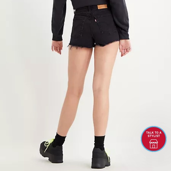 Levi’s Ribcage Shorts - Picture 6 of 7